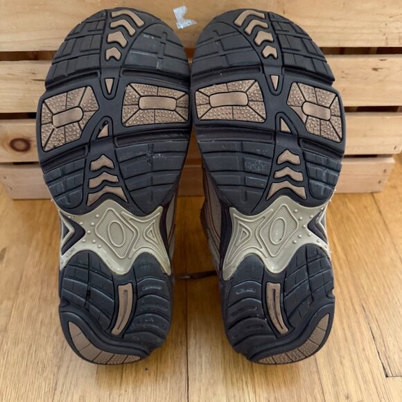 Vionic Size 11 Brown Suede Leather Low Top Performance Comfort Walking Shoes - Picture 10 of 16